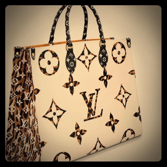 New Louis Vuitton ONTHEGO Tote - Picture 2 of 8